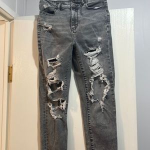 american eagle ripped jeans